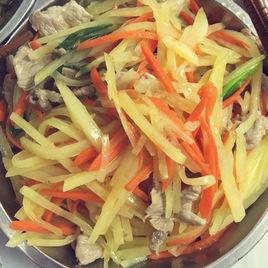 胡蘿蔔炒土豆絲 胡蘿蔔炒土豆絲