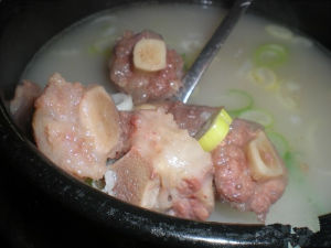 蔬菜牛尾湯 蔬菜牛尾湯