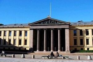 泰勒馬克大學 泰勒馬克大學