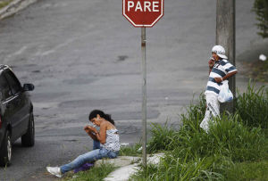 巴西街頭的吸毒者