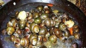 蚌肉田螺湯 蚌肉田螺湯