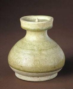 隋青釉印花帶蓋唾壺 隋青釉印花帶蓋唾壺