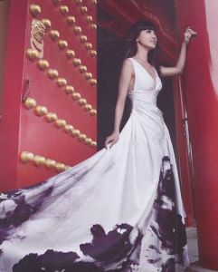 人像拍攝最美擺姿及攝影技巧 人像拍攝最美擺姿及攝影技巧