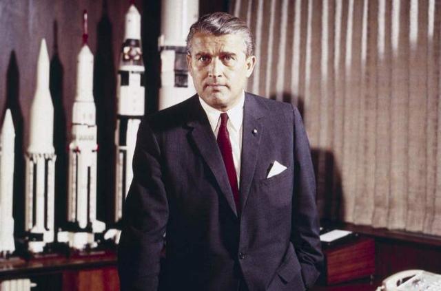 韋納·馮·布勞恩 韋納·馮·布勞恩