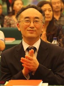 楊中華[怒江州委常委、秘書長]