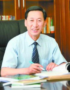 徐平[中共遼寧大學黨委常委，副校長]