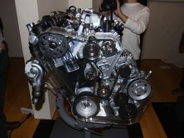 『FSI發動機結構圖』