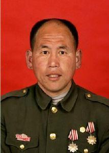 張玉貴[山東省菏澤市“十大慈善人物”獲獎者]