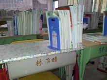 湛江學生自購桌椅事件