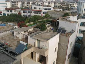 起龍居委會 起龍居委會