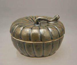 黑釉瓜鈕蓋罐 黑釉瓜鈕蓋罐