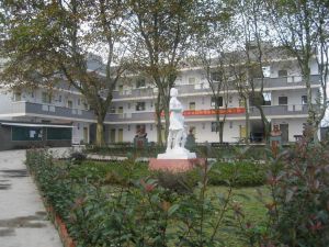 臨朐縣臥龍鎮第二國中 臨朐縣臥龍鎮第二國中