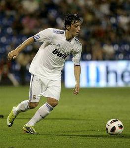 胡安安[西班牙足球運動員]