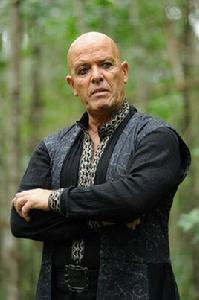 Steven Grives Steven Grives