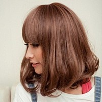 精簡的短梨花。