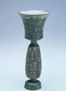 山東龍山文化黑陶高足杯 山東龍山文化黑陶高足杯