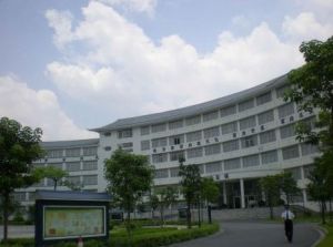 廣東省廣州市玉岩中學 廣東省廣州市玉岩中學