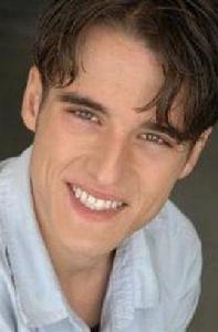 丹尼爾·薩門納斯 丹尼爾·薩門納斯