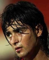 萊昂納多·皮斯庫利奇 萊昂納多·皮斯庫利奇