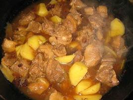 土豆燉鴨肉 土豆燉鴨肉